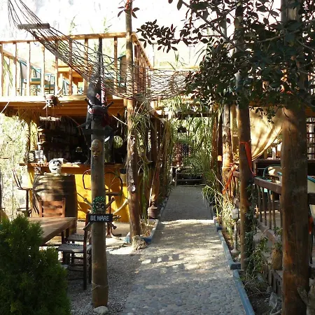 Endeavour Luxury Chalet *